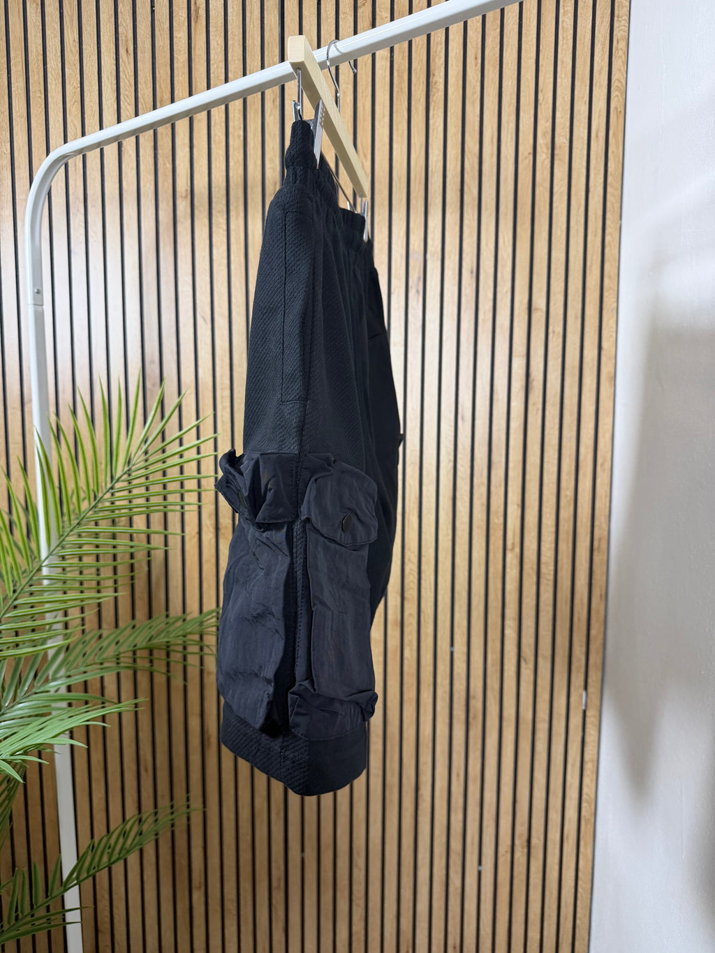 Bermuda Triple Pockets