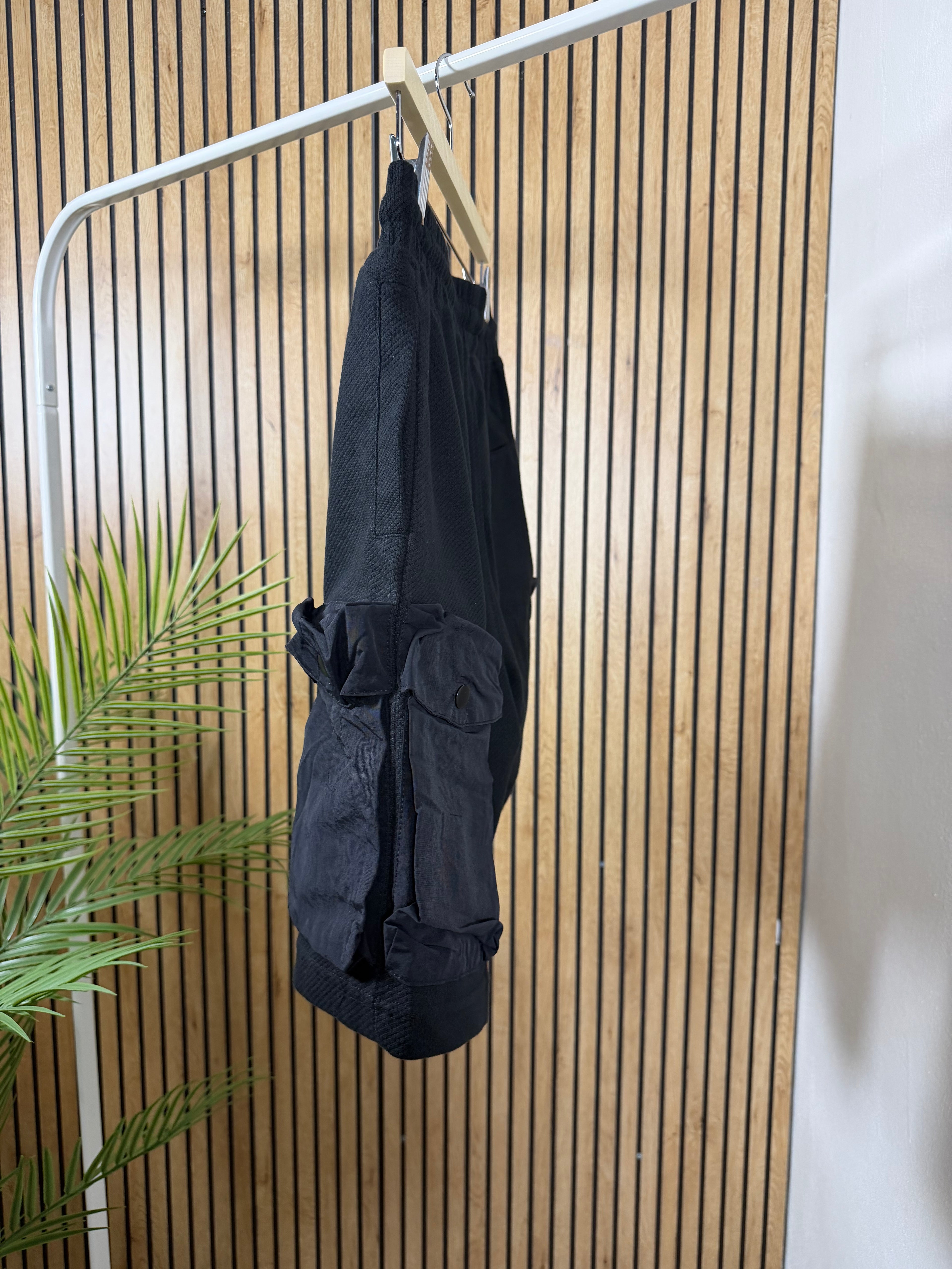 Bermuda Triple Pockets