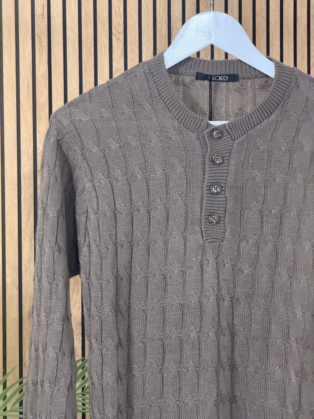 Serafino Knit